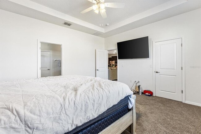 Building Photo - 5470 Sunshine Dr