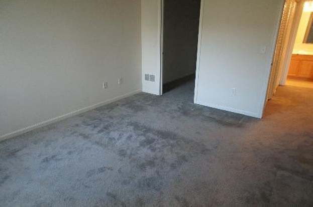 Building Photo - 124 Bertram Dr