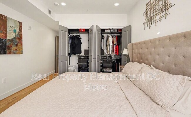 Building Photo - 811 Upshur St NW