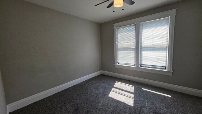 Building Photo - 3 Bed 2 Bath Rare to Rent!