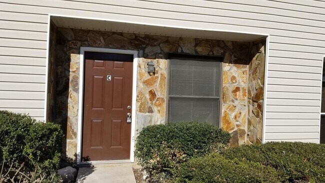 Building Photo - 6399 Baker Ct