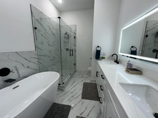 Building Photo - 1711 Ruth St