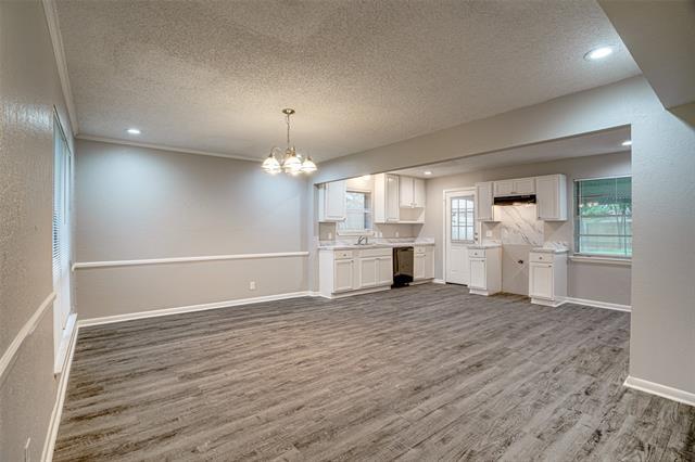 Building Photo - 3027 Harlan Dr