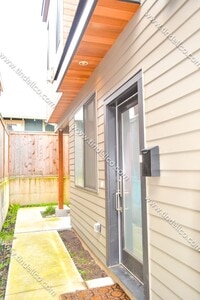 Building Photo - 4936 N Haight Ave