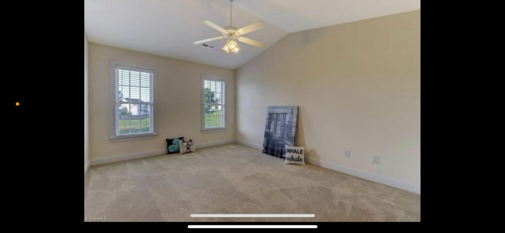 Building Photo - 4490 Piedmont Trace Dr