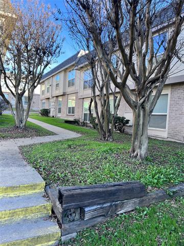 Building Photo - 10749 E NW Hwy