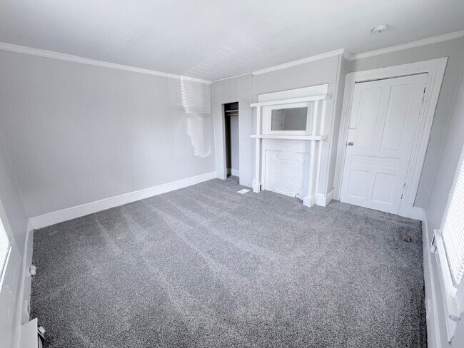 Building Photo - "Charming 4-Bedroom Home in the Heart of Winston-Salem-Pets Welcome Housing Vouchers Accepted!