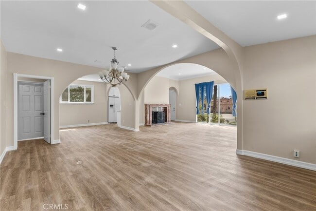 Building Photo - 6329 Warner Dr