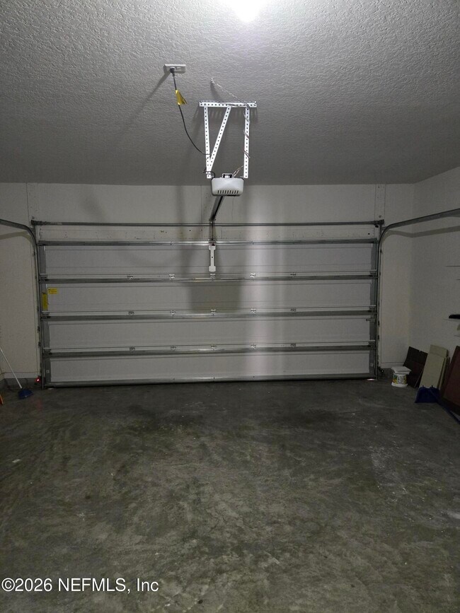 Building Photo - 12231 Vista Point Cir