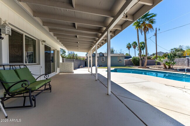 Building Photo - 9832 N 29th St