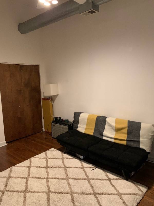 Building Photo - 1514 N Milwaukee Ave