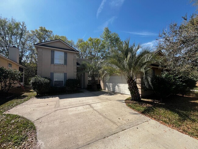 Building Photo - 4 bed / 2.5 bath in Middleburg