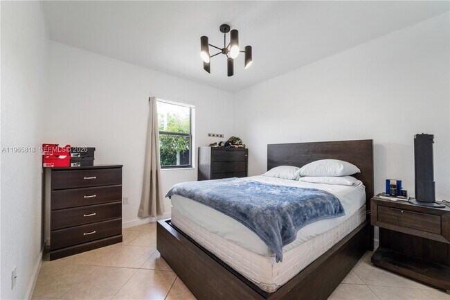 Building Photo - 22938 SW 128th Pl