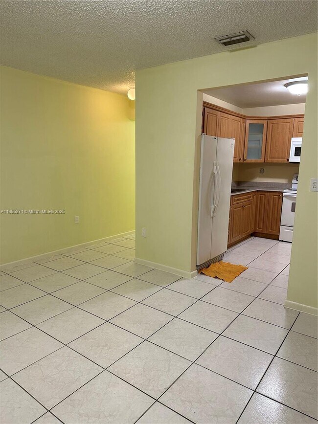 Building Photo - 14907 SW 80th St