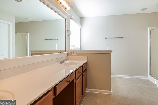 Building Photo - 417 Moonlit Trail