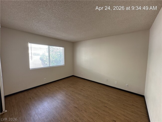 Building Photo - 760 Anne Ln