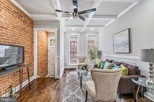 Building Photo - 1530 Covington St