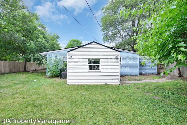 Building Photo - 1660 Shady Lane Rd