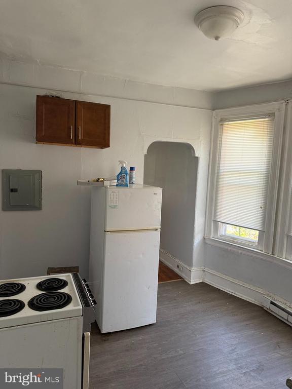 Building Photo - 5336 Vine St