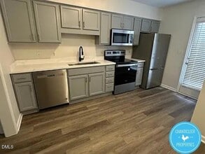 Building Photo - 24 Bashford Rd