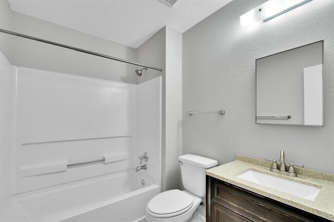 Building Photo - 3315 Settlement Dr