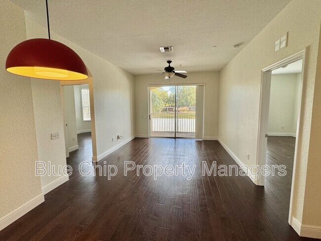 Building Photo - 6402 Cava Alta Dr