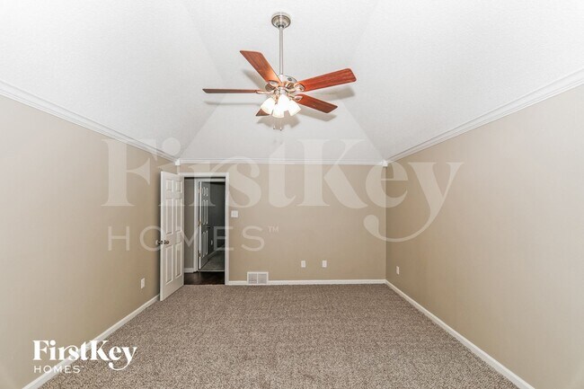 Building Photo - 3456 Sunswept Dr