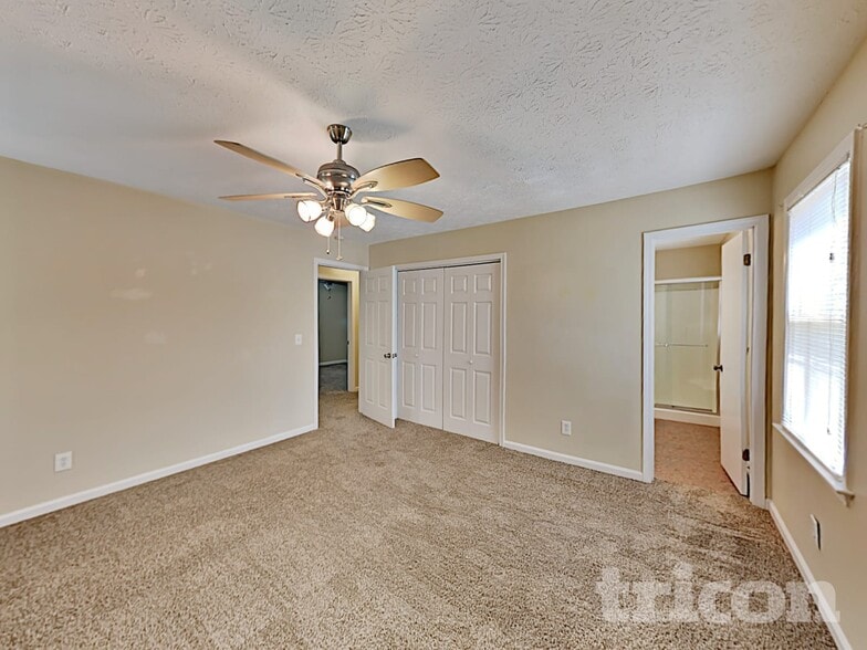 Building Photo - 2515 Ramblewood Ct