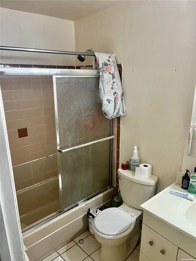 Building Photo - 707 Broadway