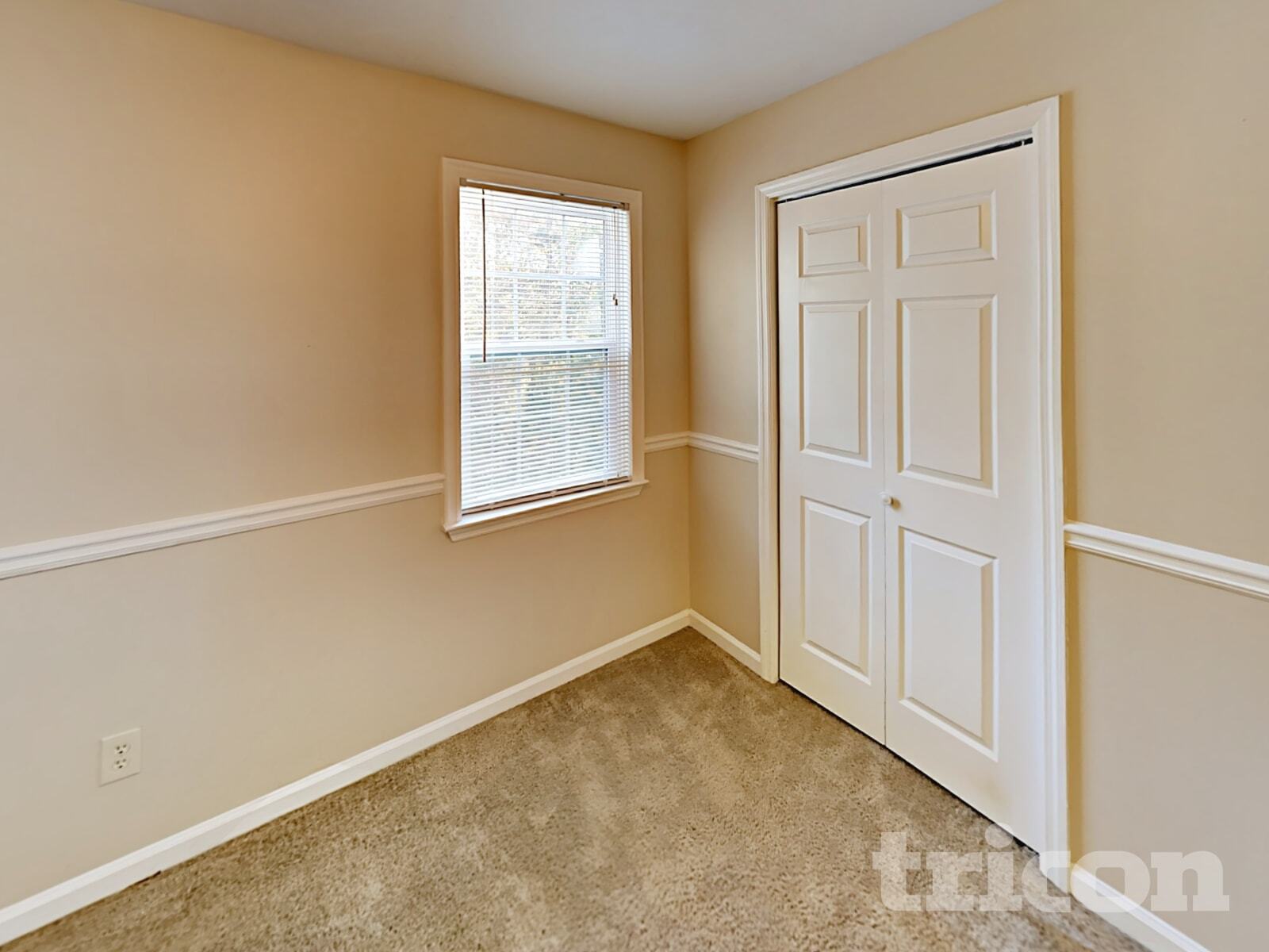 Building Photo - 4680 Woodglen Ct