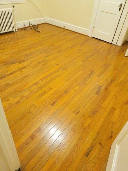 Building Photo - 30 S Prince St