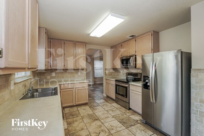 Building Photo - 10519 Marengo Ln