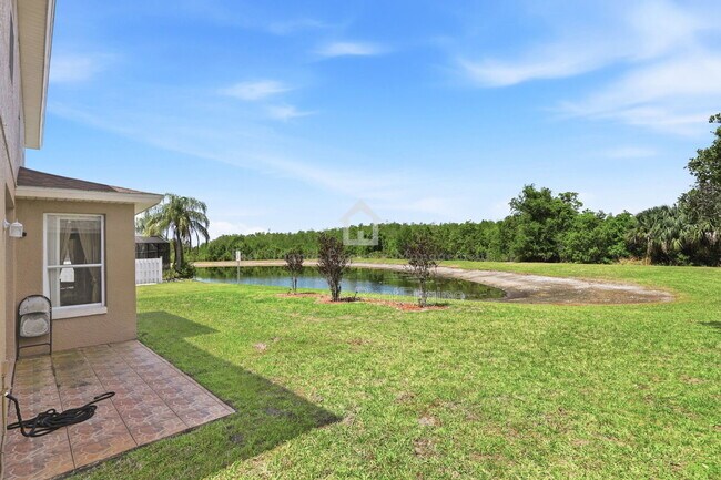 Building Photo - 824 Lake Biscayne Way