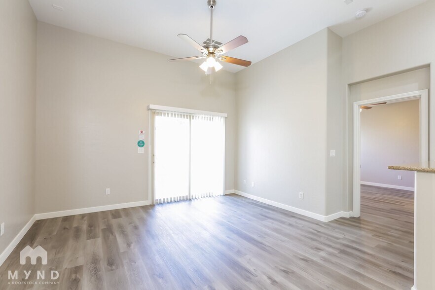 Building Photo - 699 Bridgeford Ct