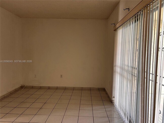 Building Photo - 300 NW 42nd Ave
