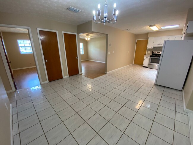 Building Photo - 4581 Praver Dr N