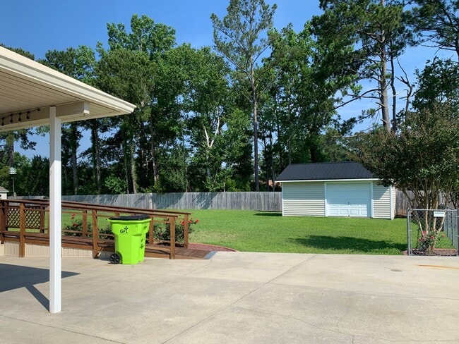 Building Photo - Charming Updated Home, Quiet Street Near Base, Fenced Yard!