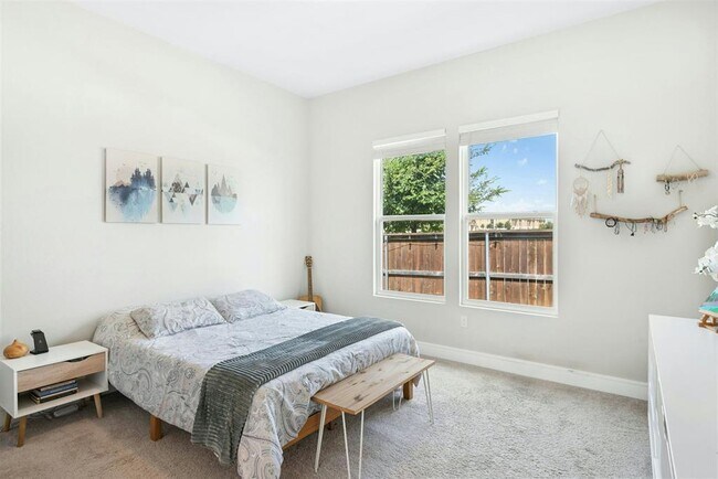 Building Photo - 17300 Monastrell Ln