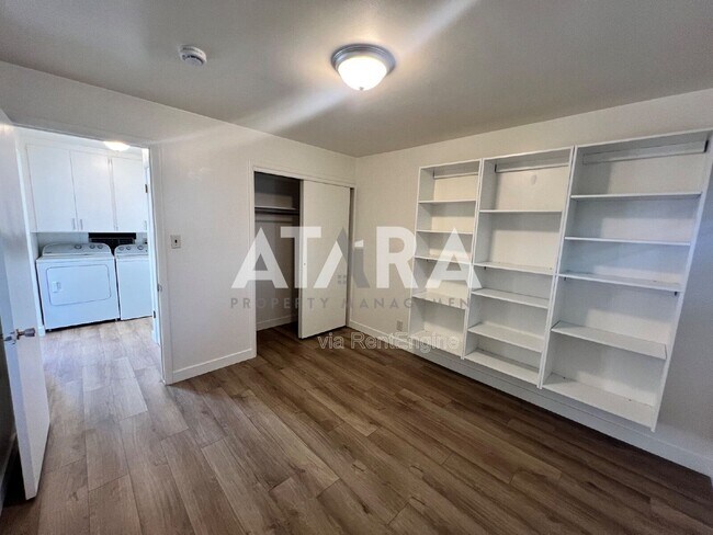 Building Photo - 2502 S 700 E