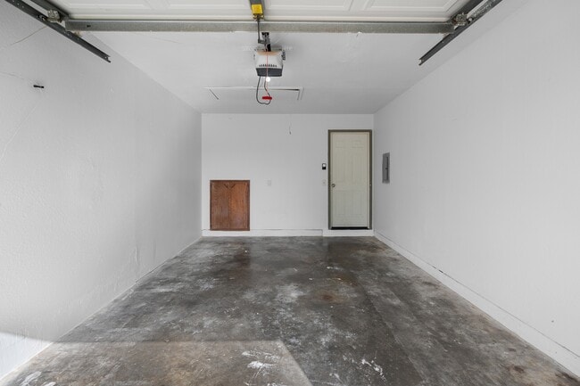 Building Photo - 1507 S 12th St