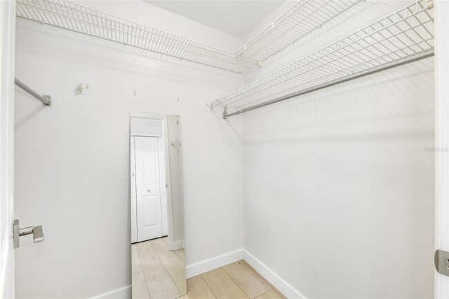 Building Photo - 5 Cache Cay Dr