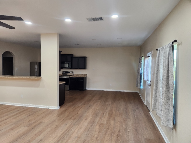 Building Photo - 1548 Breanna Ln