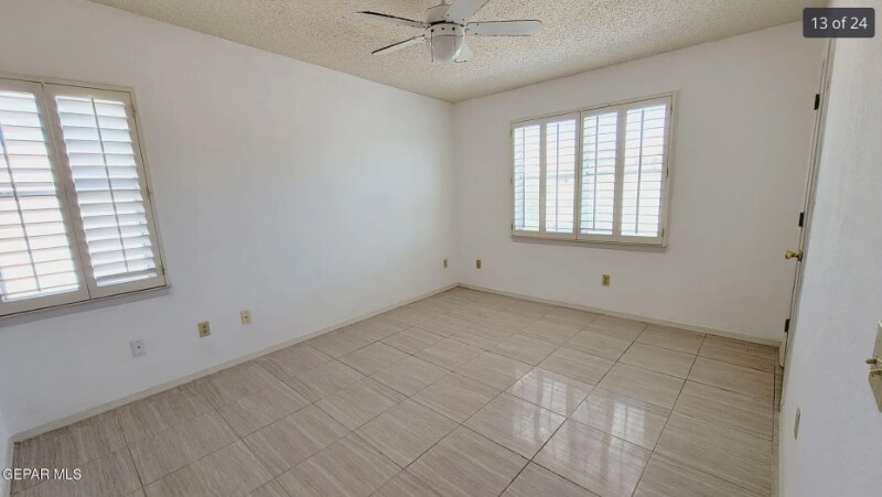 Building Photo - 1158 Hunters Ridge Pl