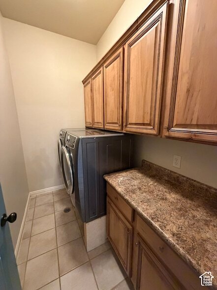 Building Photo - 2596 Hidden Canyon Dr