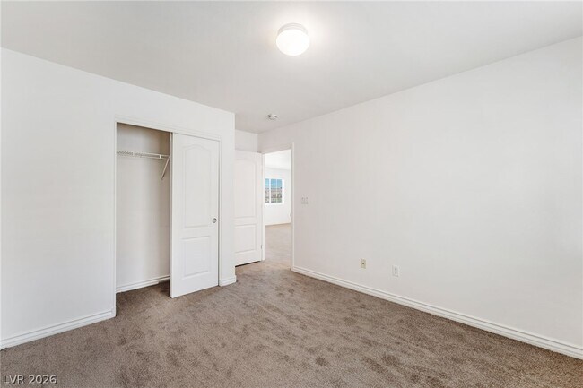 Building Photo - 2621 Lazy Leopard Ct
