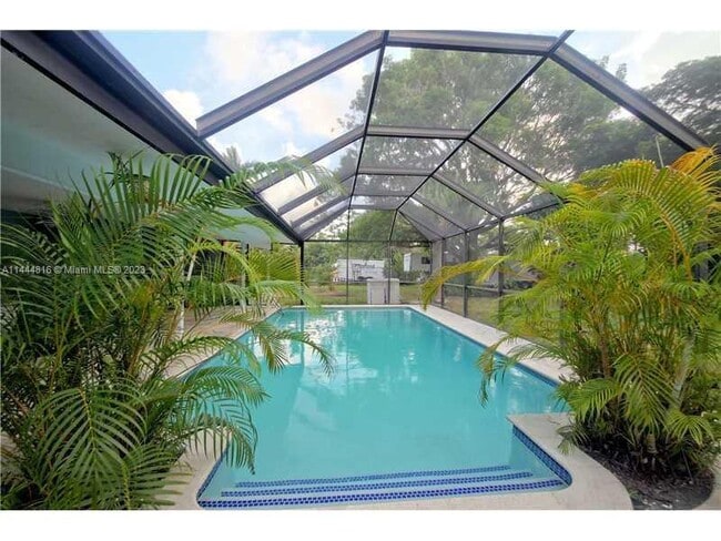 Building Photo - 18455 SW 80th Ave