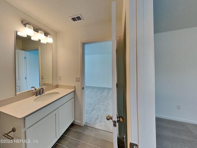 Building Photo - 2165 Windward Cay Ln