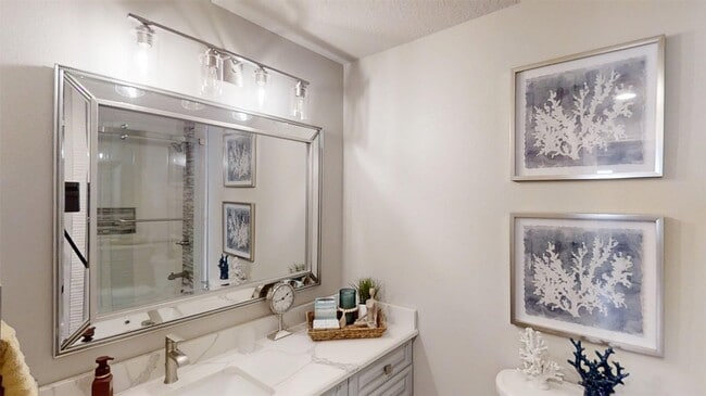 Building Photo - 13202 Gulf Beach Dr