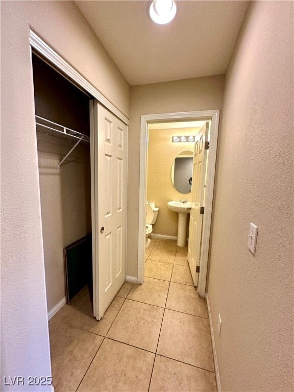 Building Photo - 6038 Devers Ct