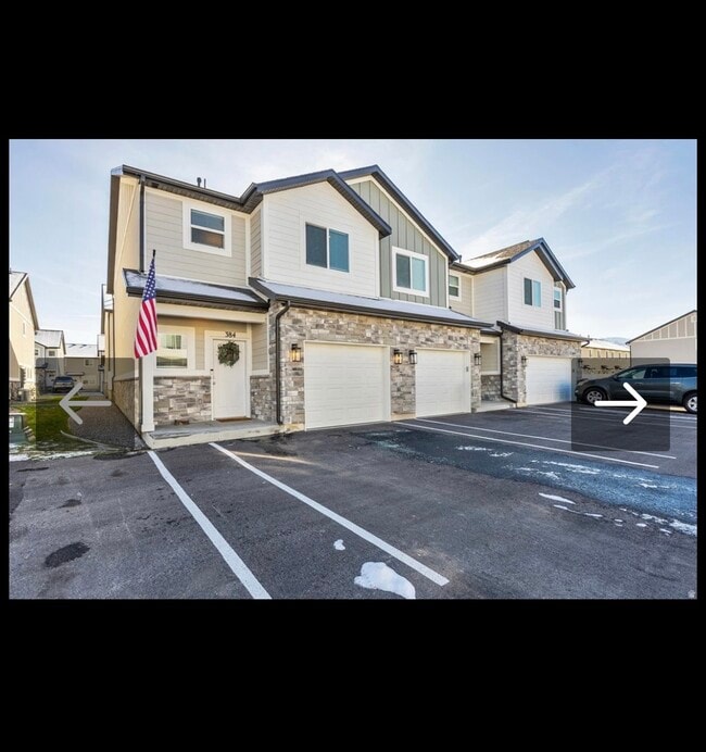 Building Photo - 384 N 100 W